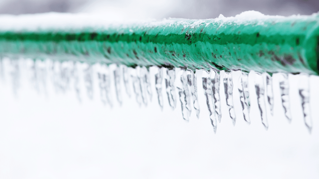 water pipes freezing